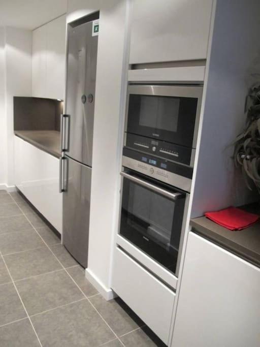 Stunning & Modern Penthouse - Rambla - City Centre